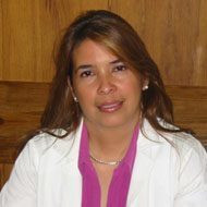 Dra. Carolina Recinos